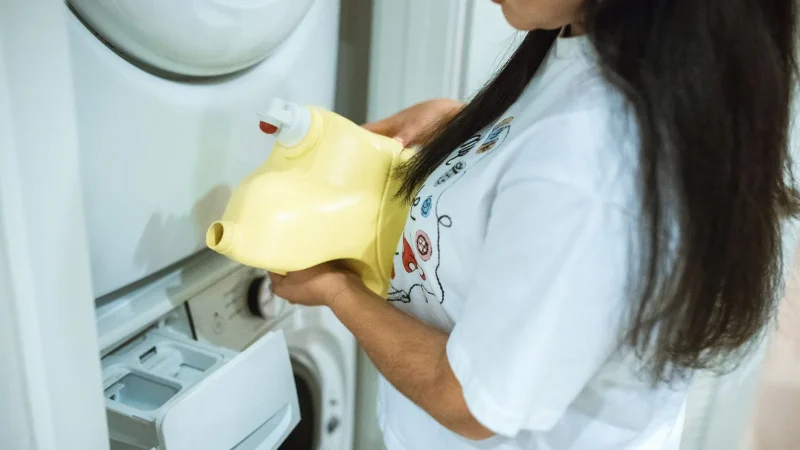 How to Pick a Septic-Safe Laundry Detergent